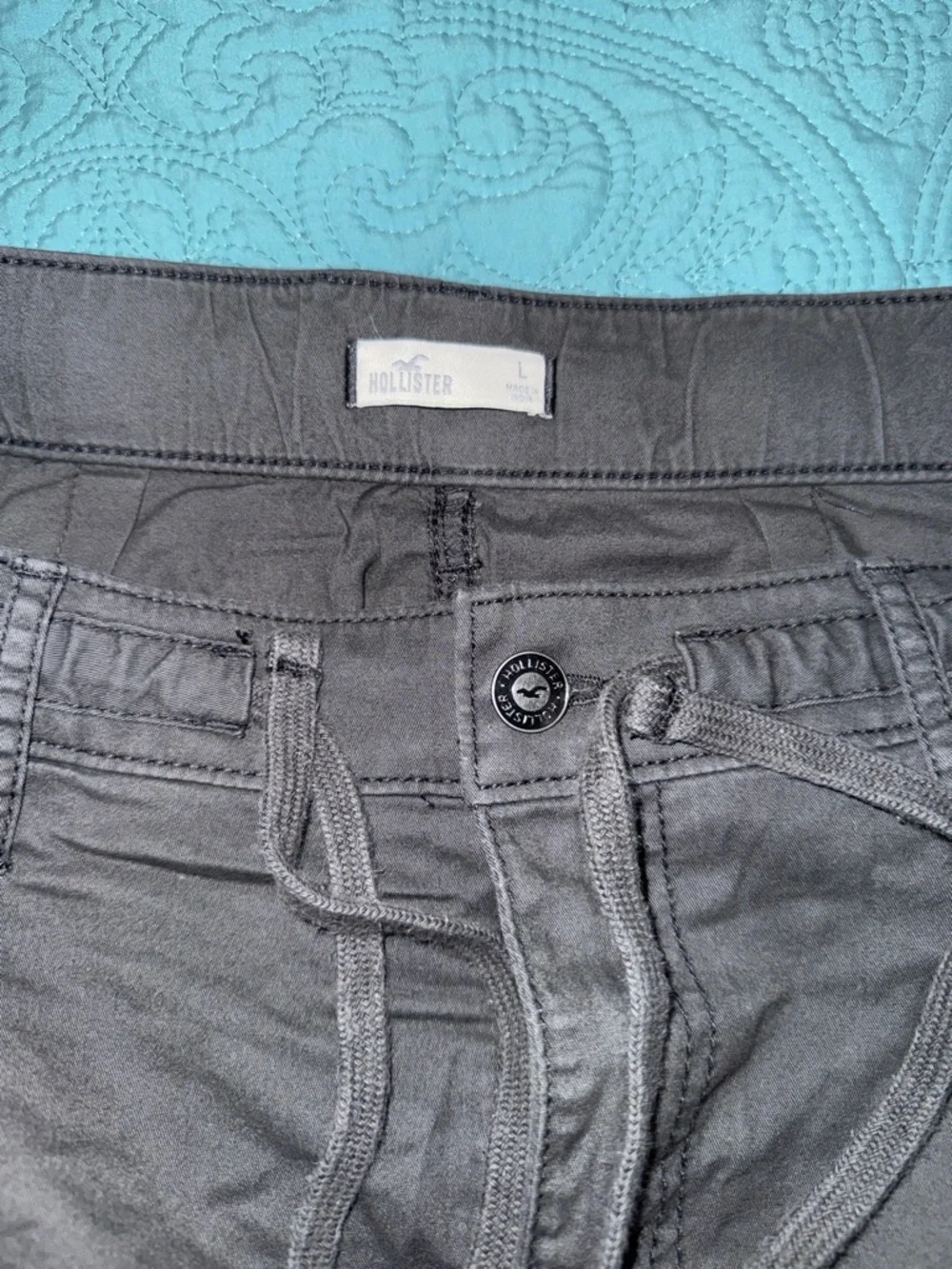 Hollister Black Cargo Mini Skirt - Picture 3 of 3